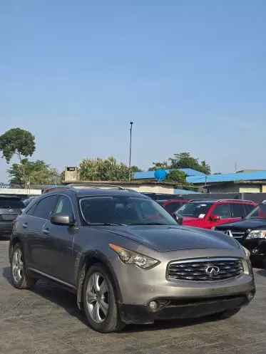 Infiniti FX 35