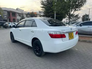 Toyota Premio 