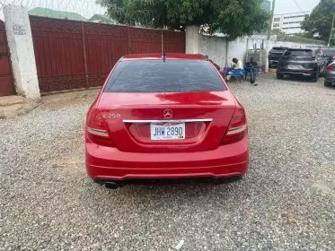 Mercedes-Benz C 250