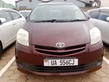 Toyota Passo Sette