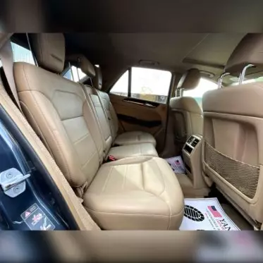 Mercedes-Benz ML 350