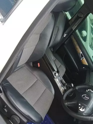 Mercedes-Benz C200