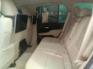 Toyota Landcruiser 300 VX