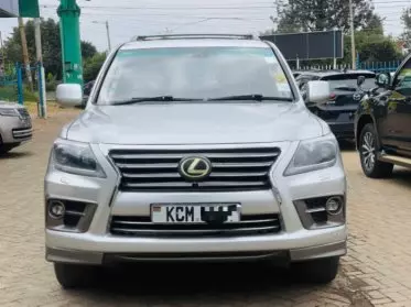 Lexus LX 570