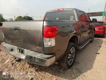 Toyota Tundra