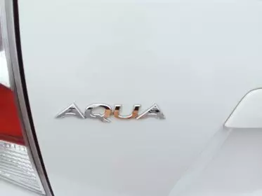 Honda Aqua hybrid