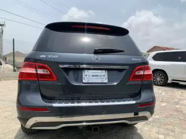 Mercedes-Benz ML 350