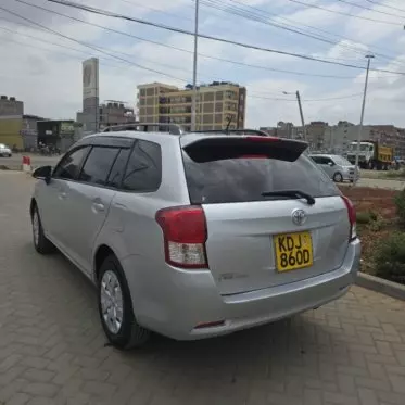 Toyota Fielder 
