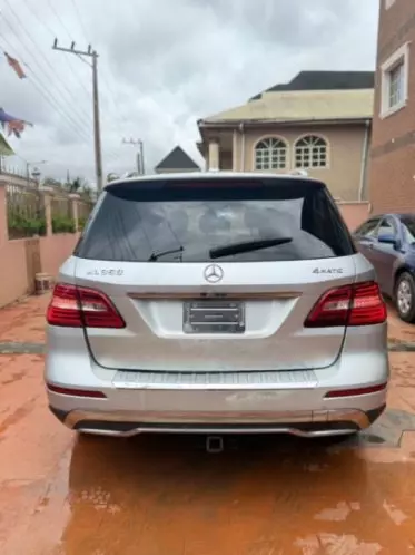 Mercedes-Benz ML 350