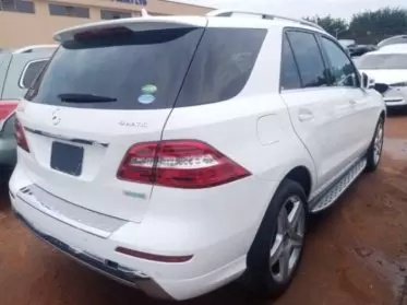 Mercedes-Benz ML 350