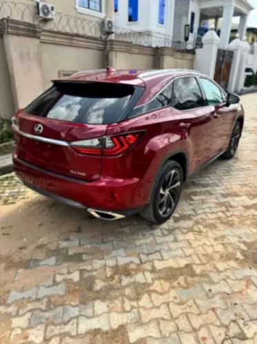 Toyota Lexus RX 270