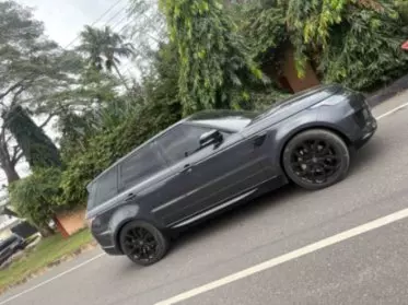 RANGE ROVER Vogue