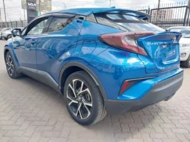 Toyota CH-R