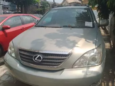 Lexus RX 330