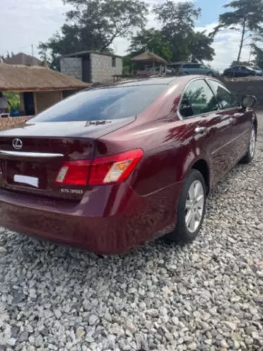 Lexus ES