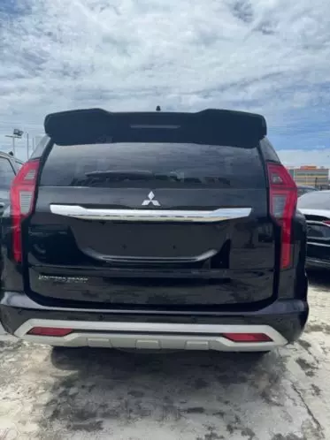 Mitsubishi Montero Sport