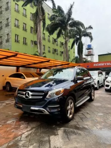 Mercedes-Benz GLE 350
