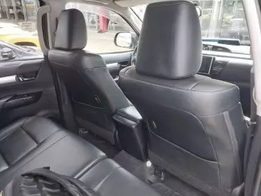 Toyota Hilux Revo 