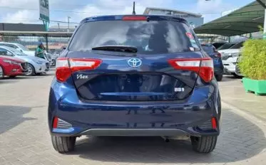 Toyota vitz hybrid