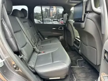 Toyota Landcruiser 300