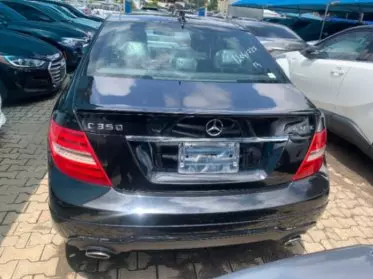 Mercedes-Benz C 350