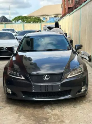 Lexus IS 250