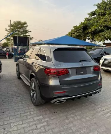 Mercedes-Benz GLC 300