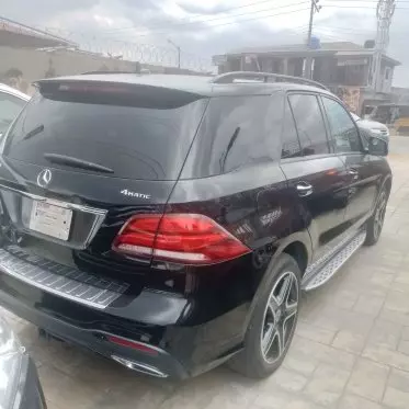 Mercedes-Benz GLE 350