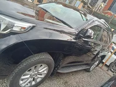 Toyota Landcruiser prado TZ