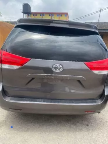 Toyota Sienna