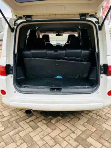 Nissan Lafesta