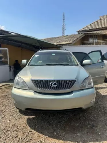 Lexus RX 330