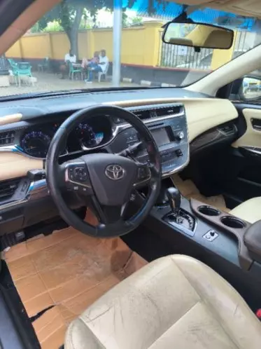 Toyota Avalon