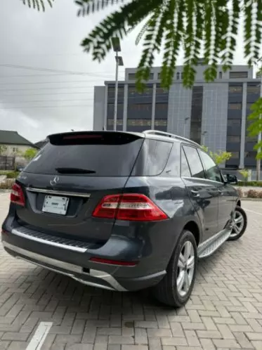 Mercedes-Benz ML 350
