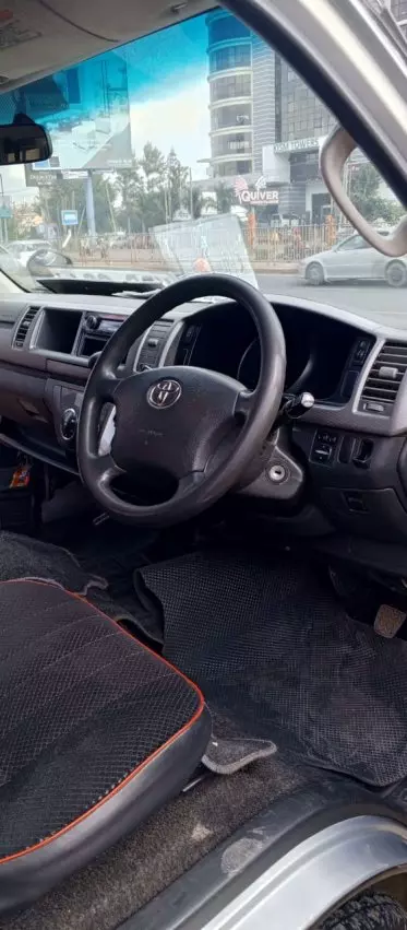 Toyota Hiace