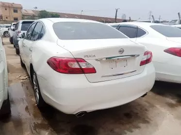 Nissan Fuga