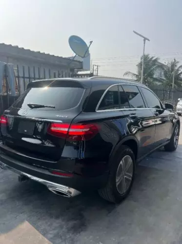 Mercedes-Benz GLC 300