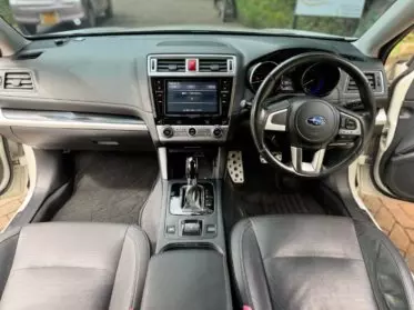 Subaru Legacy B4