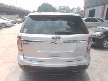 Ford EXPLORER 3.5L