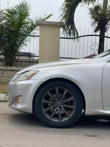 Lexus IS 250