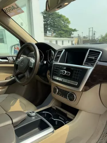 Mercedes-Benz ML 350