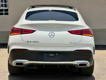 Mercedes-Benz GLE 400