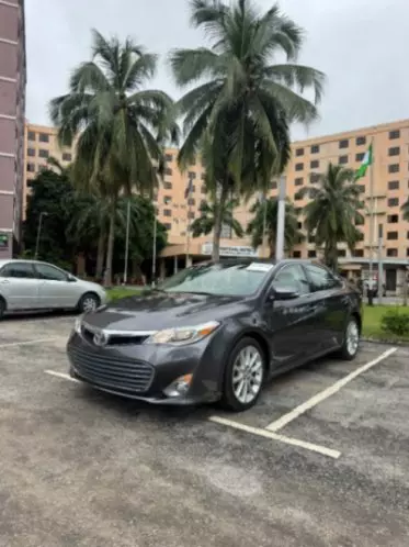 Toyota Avalon
