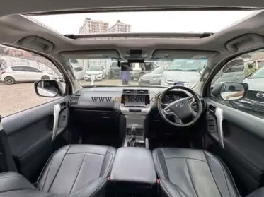 Toyota Landcruiser Prado