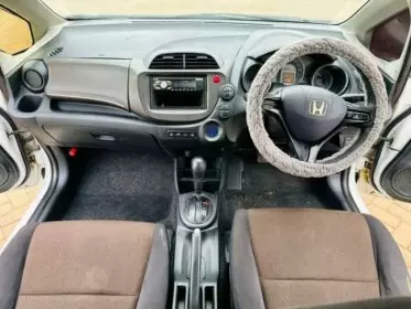 Honda Fit shuttle hybrid