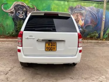 SUZUKI Escudo 