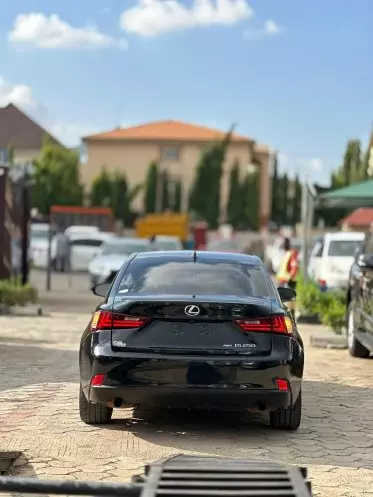 Lexus IS 250