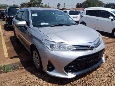 Toyota Fielder hybrid 