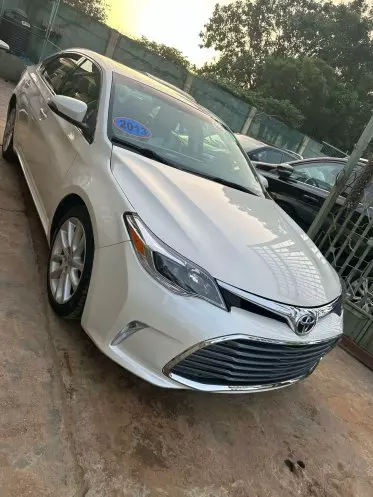 Toyota Avalon