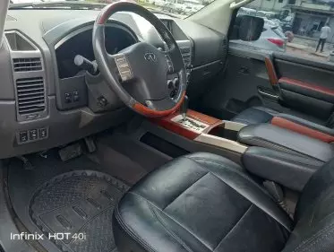 Infiniti QX56